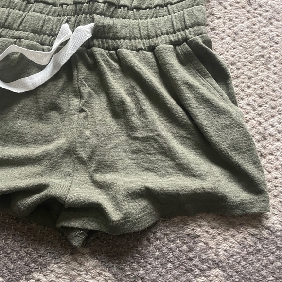 Wilfred XS romper - Picture 2 of 6